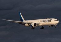 KUWAIT_777-300_9K-AOE_JFK_0918_JP_small.jpg