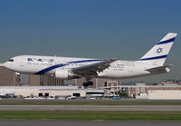 ELAL_767-200_4X-EAF_LAX_1204C_JP_small.jpg