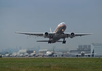 aa772_jfk702.jpg