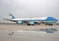 AIRFORCEONE_747-200_28000_MIA_1016_29_JP_small.jpg