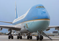 AIRFORCEONE_747-200_28000_MIA_1016_44_JP_small.jpg