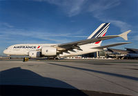 AIRFRANCE_A380_F-HPJE_LAX_1113D_JP_small.jpg