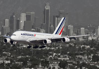 AIRFRANCE_A380_F-HPJH_LAX_1114D_JP_small1.jpg