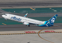ALASKA_737-900_N428AS_LAX_1117__JP_small.jpg