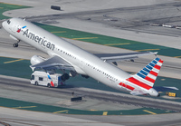 AMERICAN_A321_N187US_LAX_1117_5_JP__small.jpg