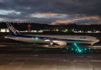 ANA_777-300_JA785A_NRT_0224_JP_small.jpg