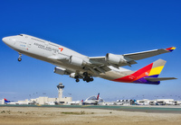 ASIANA_747-400_HL7423_LAX_1109E_JP_small1.jpg