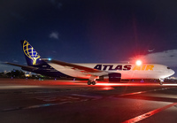 ATLASAIR_767-300F_N1511A_MIA_0125A_JP_small.jpg