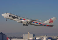 CARGOLUX_747-400F_LX-RCV_LAX_02_08C_JP_small.jpg