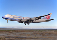 CHINANAIRLINESCARGO_747-400F_B-18712_SFO_1117_JP_small.jpg