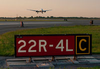 ELAL_777-200_4X-ECB_JFK_0604_JP_small.jpg