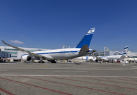 ELAL_787_JFK_0925_JP_small.jpg