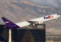 FEDEX_767-300F_N263FE_LAS_1123_12_JP_small.jpg