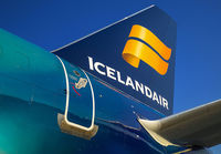ICELANDAIR_757-200_TF-FIU_EWR_0515BO_JP_small.jpg