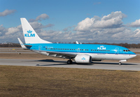 KLM_737-700_PH-BGK_MUC_0214D_JP_small.jpg