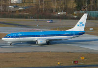 KLM_737-800_PH-BXN_ZRH_0206B_JP_small.jpg