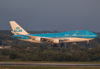 KLM_747-400_PH-BFW_JFK_0819_3_JP_small.jpg