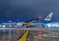 KLM_777-200_PH-BQC_JFK_0111_JP_small1.jpg