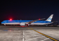 KLM_787-10_PH-BKF_JFK_0922_JP_small.jpg