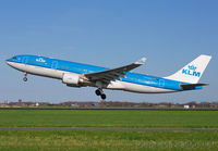 KLM_A330-300_PH-AOC_AMS_0415I_JP_small.jpg