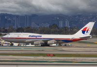 MALAYSIA_747-400_9M-MPQ_LAX_0209B_JP_small.jpg