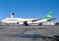 PIA_747-300_AP-BFV_JFK_0200_JP_small.jpg