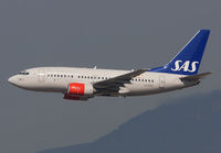 SAS_737-600_LN-RRX_FRA_0909D_JP_small.jpg