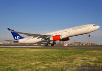 SAS_A330-300_LN-RKO_EWR_0915_2_JP_small.jpg