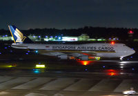 SINGAPORE-CARGO_747-400_NRT_2011B_JP_.jpg