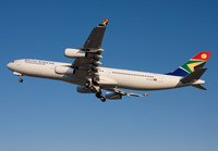 SOUTHAFRICAN_A340-300_ZS-SXD_JFK_0908C_JP_small.jpg