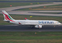 SRILANKAN_A330-200_4R-ALC_FRA_0910_JP_small.jpg