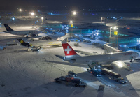 SWISS_A330-200_HB-IQE_JFK_1202_JP__small1.jpg