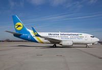 UKRAINE_737-500_UR-GAU_MUC_0315C_JP_small.jpg
