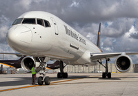 UPS_757-200F_N470JP_MIA_0218_1_JP_small1.jpg