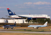 USAIRWAYS_757-200_N201UU_CLT_0310_JP_small2.jpg