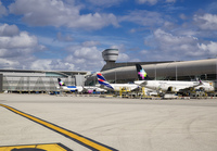 VOLARIS_LATAM_MIA_0125_jP_small.jpg